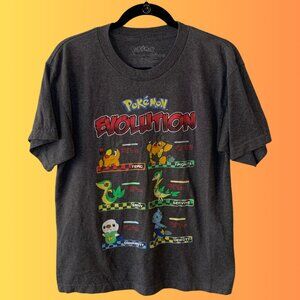 Youth Pokémon Evolution Black & White Version Graphic T-Shirt – Size XL